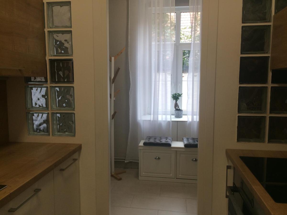 Magnolia Apartman Appartement Sopron Buitenkant foto